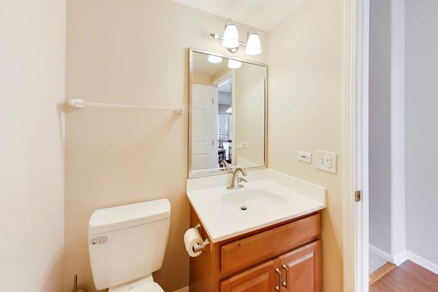 3357 Ravinia Circle, Aurora, IL 60504