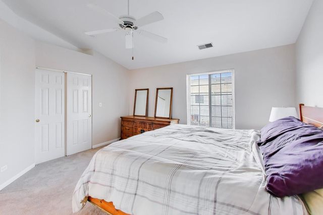 3357 Ravinia Circle, Aurora, IL 60504