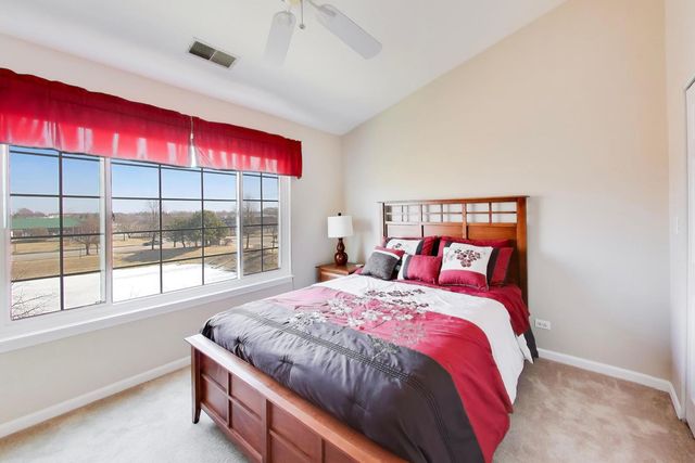 3357 Ravinia Circle, Aurora, IL 60504