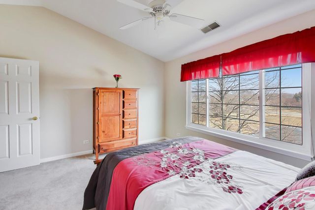 3357 Ravinia Circle, Aurora, IL 60504