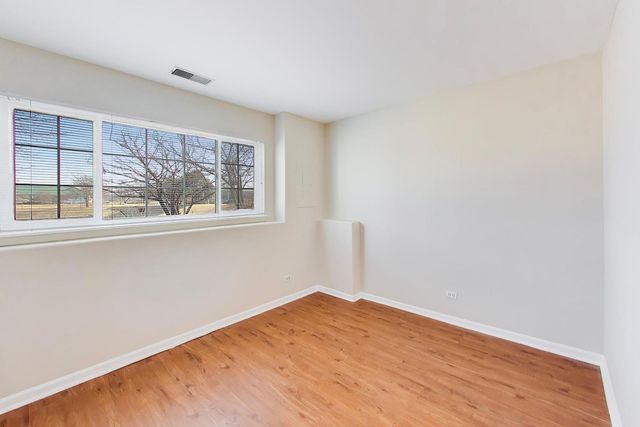 3357 Ravinia Circle, Aurora, IL 60504