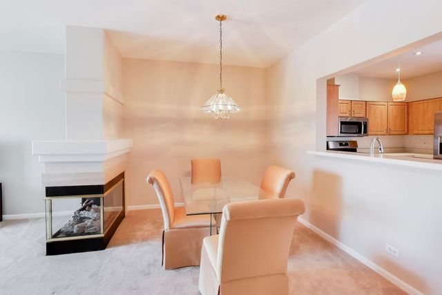 3357 Ravinia Circle, Aurora, IL 60504