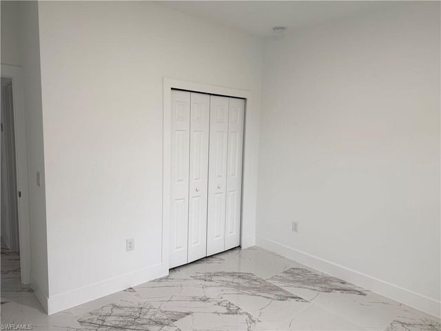 3203 24th ST SW, Lehigh Acres, FL 33976