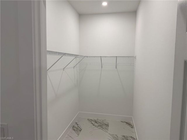 3203 24th ST SW, Lehigh Acres, FL 33976