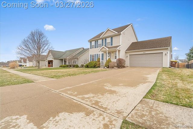 3463 Amber Oaks Drive, Howell, MI 48855