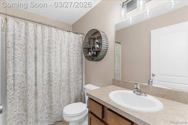 3463 Amber Oaks Drive, Howell, MI 48855