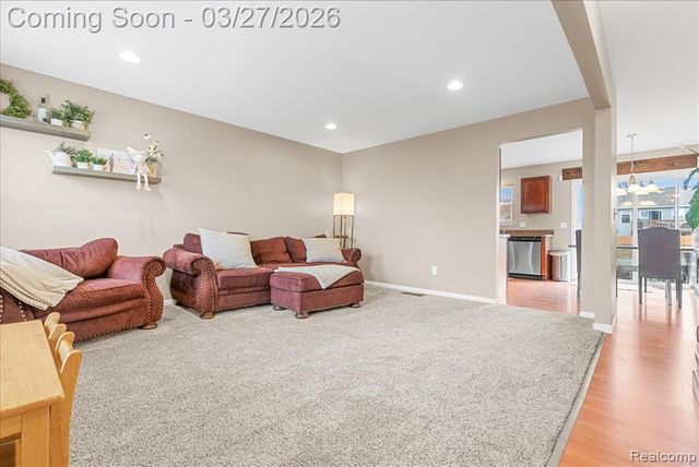 3463 Amber Oaks Drive, Howell, MI 48855