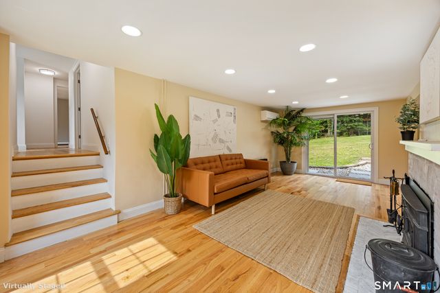 20 Hydelor Avenue, Prospect, CT 06712