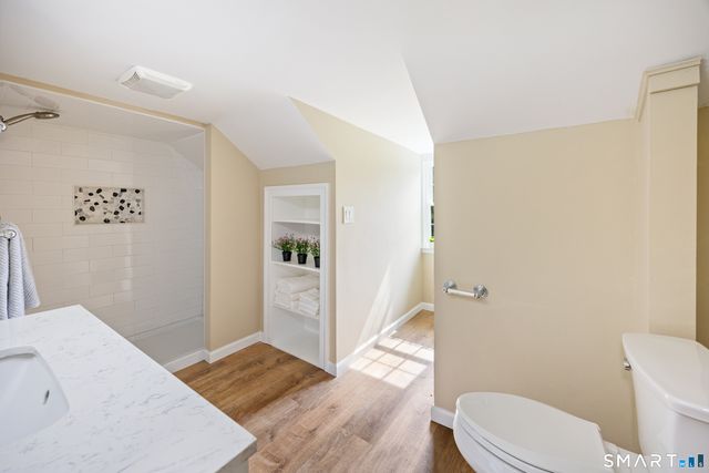 20 Hydelor Avenue, Prospect, CT 06712