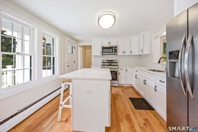 20 Hydelor Avenue, Prospect, CT 06712