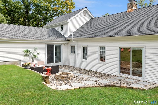 20 Hydelor Avenue, Prospect, CT 06712