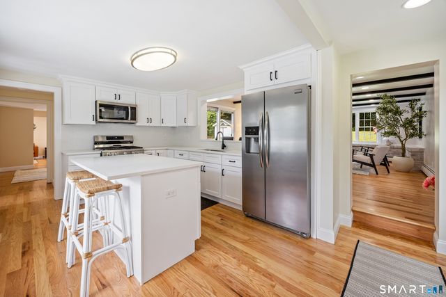 20 Hydelor Avenue, Prospect, CT 06712