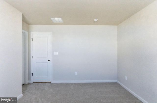 406 18TH AVENUE, Ranson, WV 25438