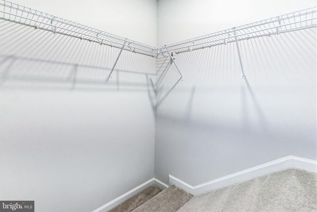 406 18TH AVENUE, Ranson, WV 25438