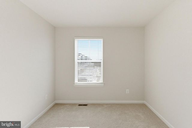 406 18TH AVENUE, Ranson, WV 25438