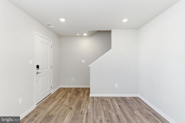 406 18TH AVENUE, Ranson, WV 25438