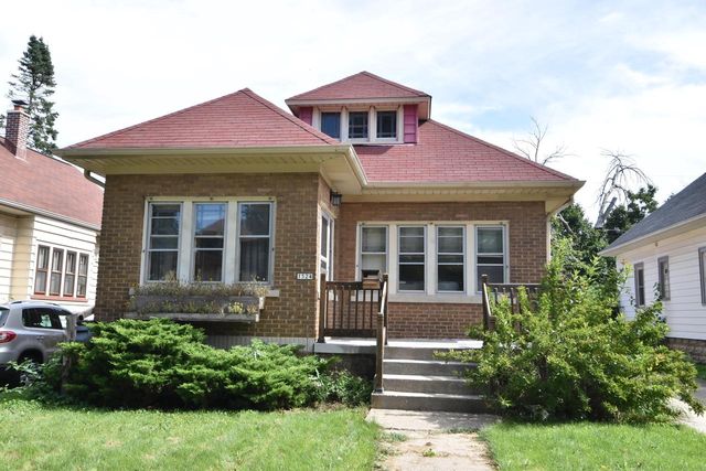 1524 S 54th STREET, West Milwaukee, WI 53214