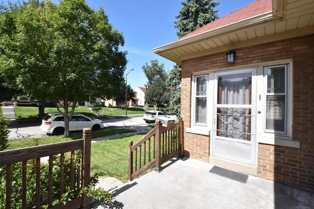 1524 S 54th STREET, West Milwaukee, WI 53214