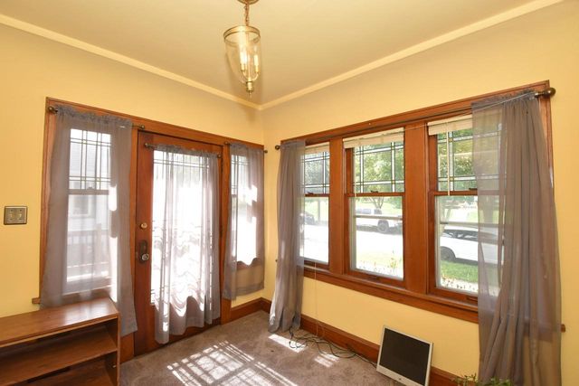 1524 S 54th STREET, West Milwaukee, WI 53214