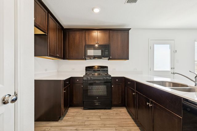 9700 Lafferty Lane, Fort Worth, TX 76179