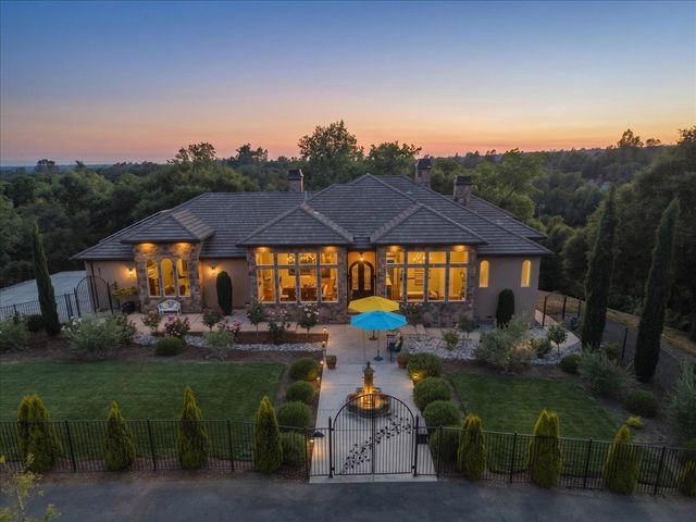 8950 Gilardi Rd, Newcastle, CA 95658