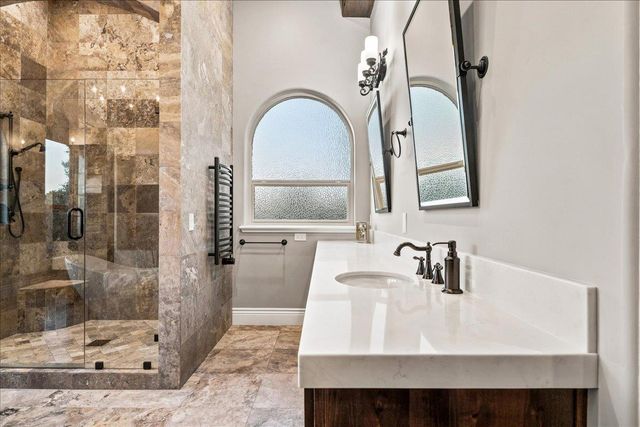 8950 Gilardi Rd, Newcastle, CA 95658
