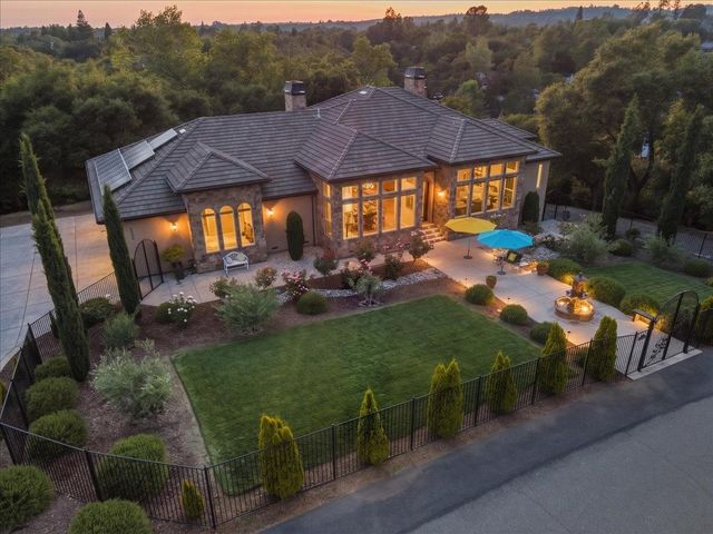 8950 Gilardi Rd, Newcastle, CA 95658