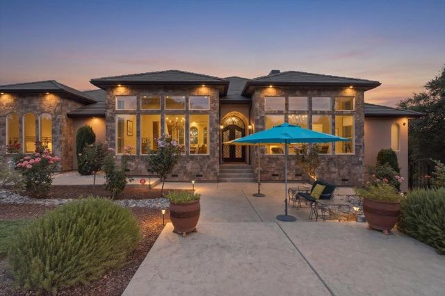 8950 Gilardi Rd, Newcastle, CA 95658