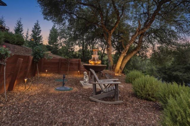 8950 Gilardi Rd, Newcastle, CA 95658