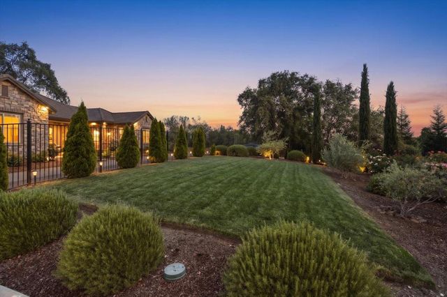 8950 Gilardi Rd, Newcastle, CA 95658