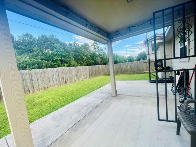 722 Pequin Road, Crosby, TX 77532