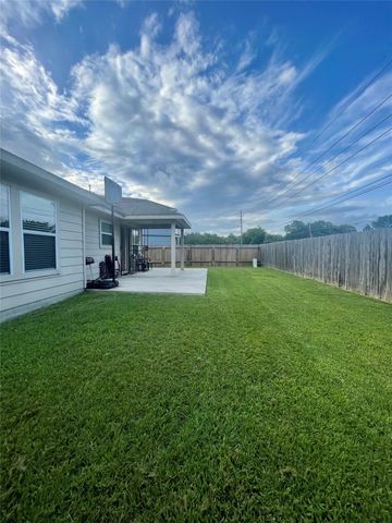 722 Pequin Road, Crosby, TX 77532