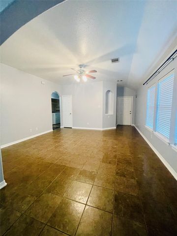722 Pequin Road, Crosby, TX 77532