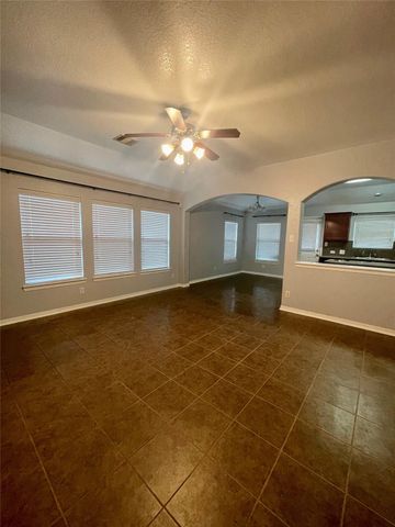 722 Pequin Road, Crosby, TX 77532