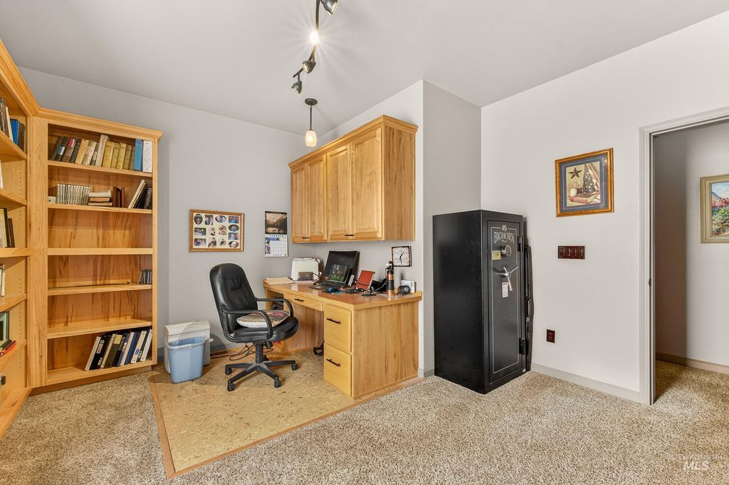 2195 Kilborn Lane, Mesa, ID 83643 photo 22