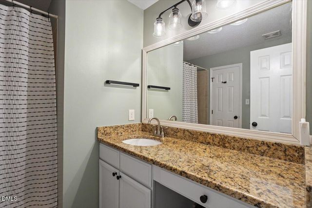 1008 Oak Lake Court, Raleigh, NC 27606