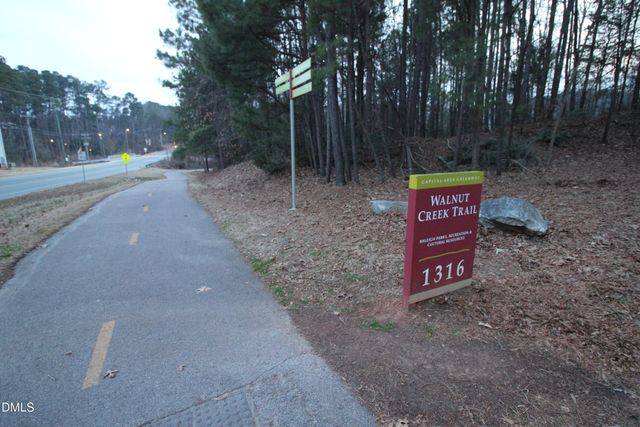 1008 Oak Lake Court, Raleigh, NC 27606