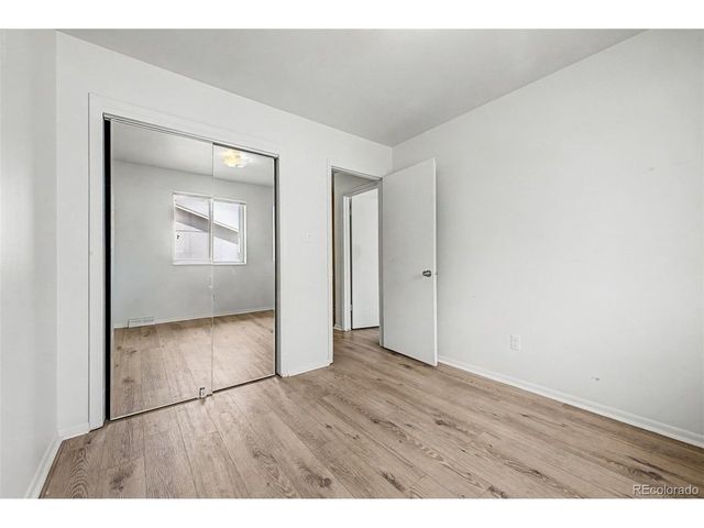 11822 E Canal Dr, Aurora, CO 80011