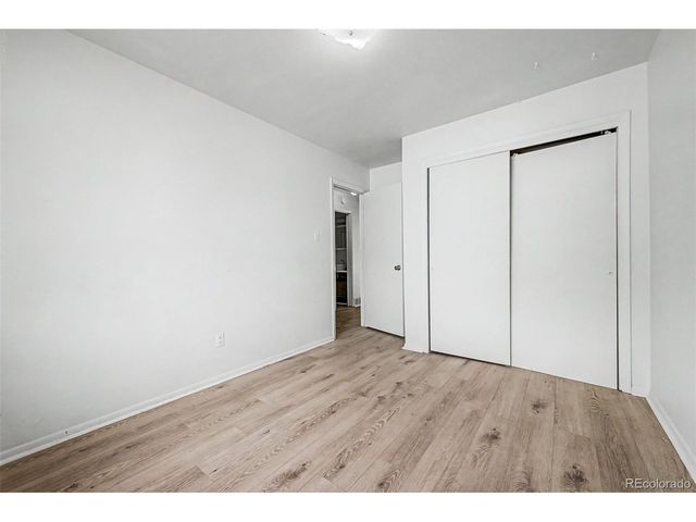 11822 E Canal Dr, Aurora, CO 80011