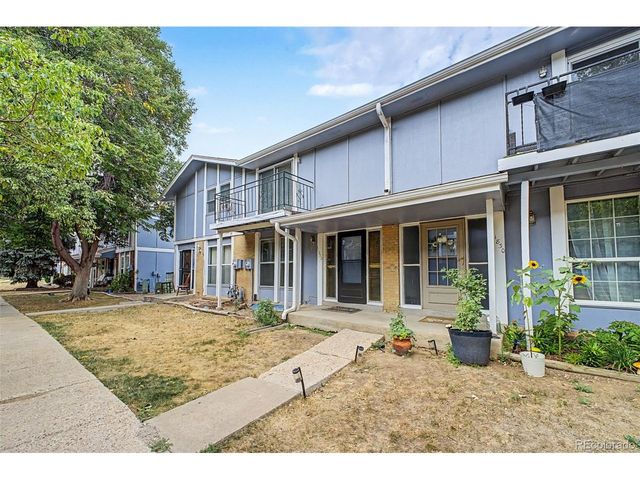 11822 E Canal Dr, Aurora, CO 80011