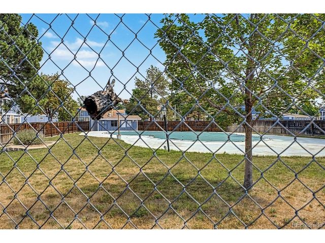 11822 E Canal Dr, Aurora, CO 80011