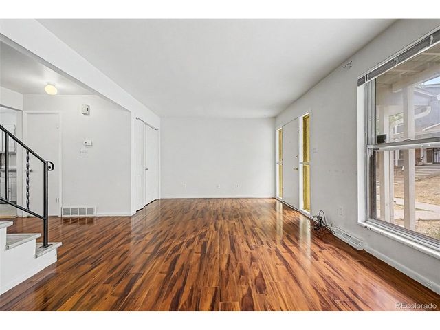 11822 E Canal Dr, Aurora, CO 80011