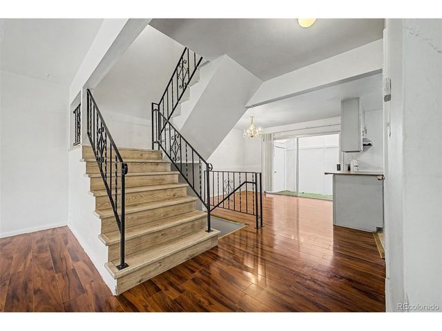 11822 E Canal Dr, Aurora, CO 80011