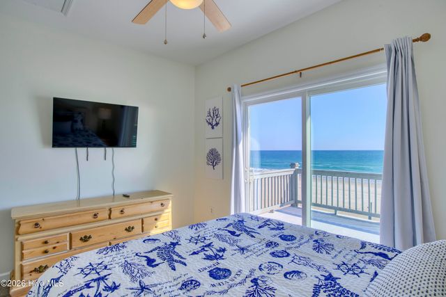 338 Sea Shore Drive, Sneads Ferry, NC 28460