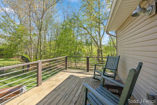 2631 Stockwood Drive Ne, City Of Grand Rapids, MI 49505