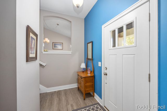 2631 Stockwood Drive Ne, City Of Grand Rapids, MI 49505