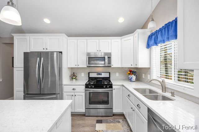 2631 Stockwood Drive Ne, City Of Grand Rapids, MI 49505