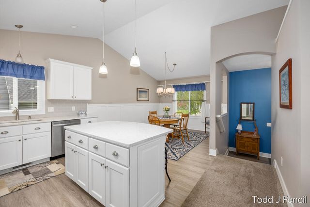 2631 Stockwood Drive Ne, City Of Grand Rapids, MI 49505