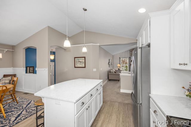 2631 Stockwood Drive Ne, City Of Grand Rapids, MI 49505