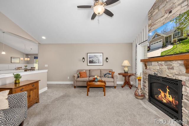 2631 Stockwood Drive Ne, City Of Grand Rapids, MI 49505